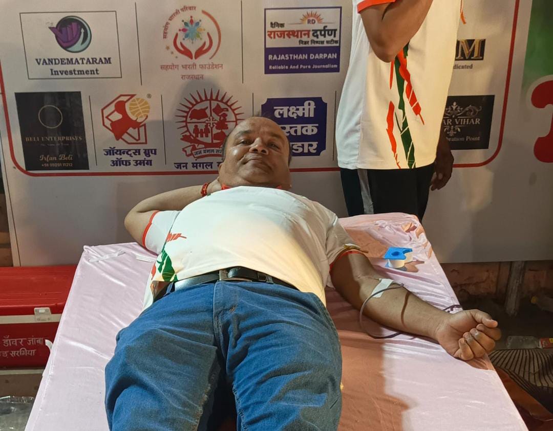 युवाओं के आदर्श डॉ. राकेश वशिष्ठ…जिनकी कलम कमाल की, रक्त बहता है जरूरतमंदों के लिए